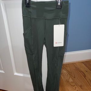 Dark Green Lululemon Leggings- Size 0, 25”